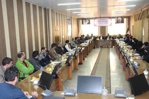 نشست هم اندیشی مسئولان فرهنگی واحد استانی آذربایجان شرقی با حضور دکتر پیش بین