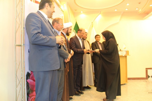 گزارش تصویری تجلیل از فعالان فرهنگی، دانشجویی و ورزشی دانشگاه