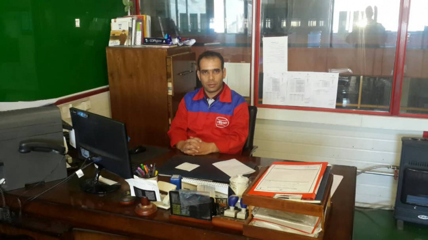 جوانان باید به خودباوری برسند