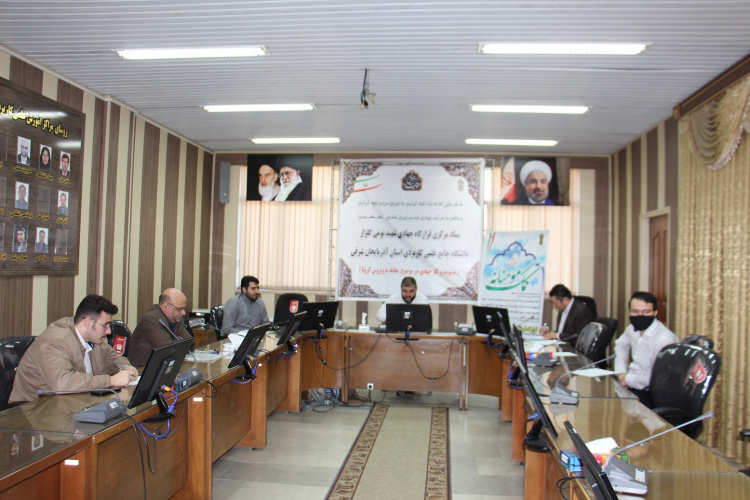 توزیع بسته های معیشتی در بین جامعه کارگری همزمان با هفته جهانی کارگر