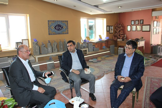 بازدید از محیط کارگاهی و کارآفرینی دانشجویان واحداستانی