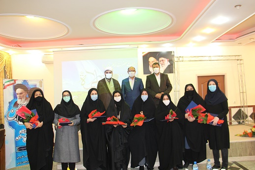 به مناسبت ولادت حضرت زهرا (س) از بانوان همکار دانشگاه جامع علمی کاربردی استان آذربایجان شرقی تقدیر به عمل آمد