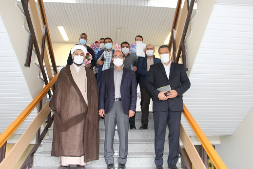 به مناسبت روز جهانی کارگر جلسه قدردانی از نیروهای شرکتی دانشگاه جامع علمی کاربردی استان آذربایجان شرقی برگزار شد