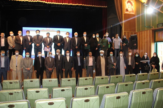 مراسم بزرگ داشت مقام معلم و دهه سرآمدی آموزش در دانشگاه  جامع علمی کاربردی استان آذربایجان شرقی برگزار شد