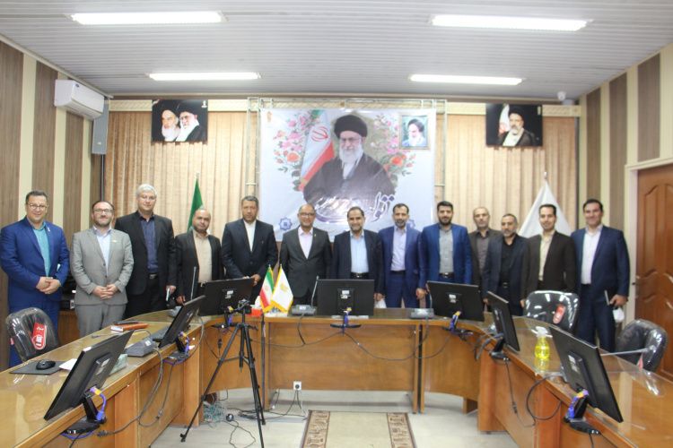 نشست صمیمی دکتر بلندی با همکاران دانشگاه جامع علمی کاربردی استان آذربایجان شرقی برگزار شد