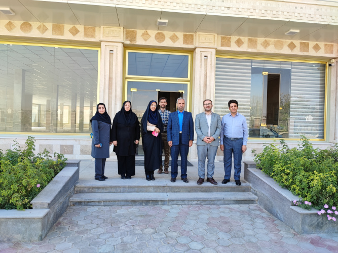 مدیر عامل هولدینگ شیرین عسل: رسالت دانشگاه جامع علمی کاربردی تلفیق علم و عمل و کاربردی کردن تجربیات می باشد