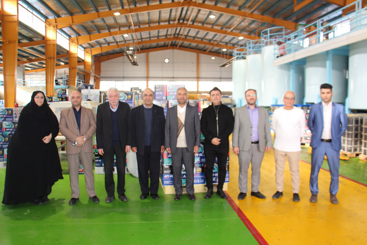 دکتر عابدزاده از محیط کارآفرینی دانشجوی دانشگاه جامع علمی کاربردی استان آذربایجان شرقی بازدید کرد