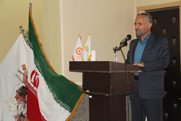 مراسم گرامیداشت مقام مادر و تجلیل از بانوان نمونه دانشگاه جامع علمی کاربردی استان آذربایجان شرقی برگزار شد