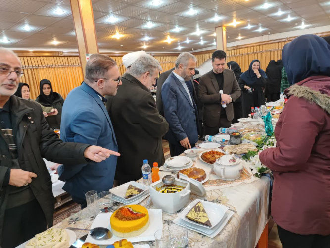برگزاری جشنواره غذا در مرکز آموزش علمی کاربردی خانه کارگر تبریز
