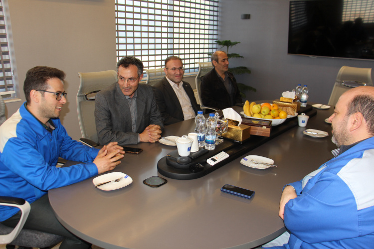 دیدار سرپرست دانشگاه جامع علمی کاربردی استان آذربایجان شرقی با مدیر عامل شرکت ایدم