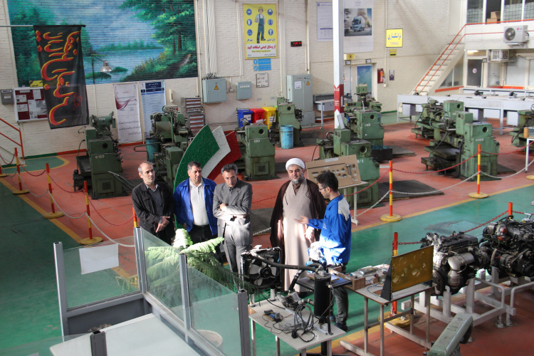 بازدید سرپرست دانشگاه جامع علمی کاربردی استان آذربایجان شرقی از مرکز آموزش علمی کاربردی ایدم